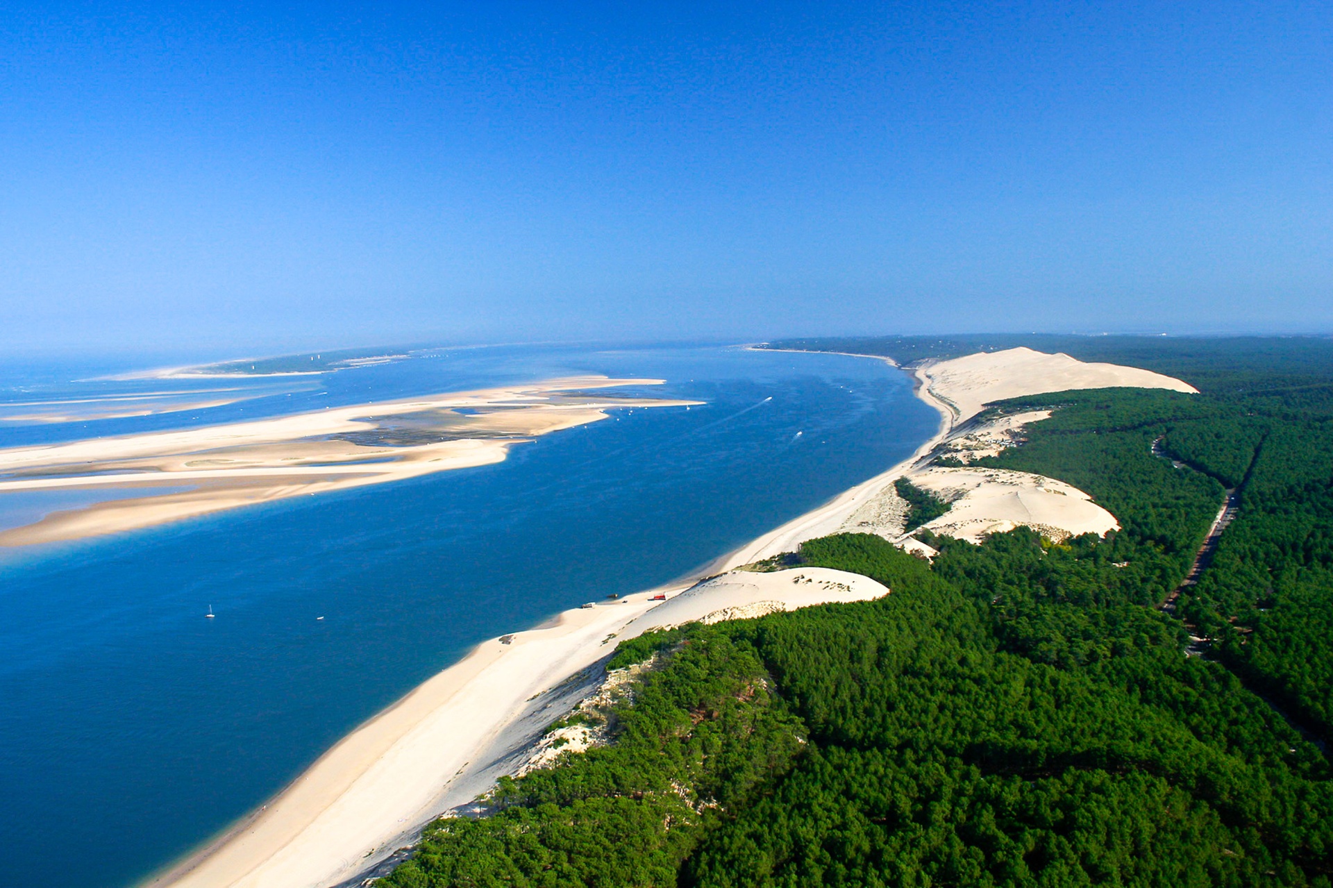 Vue aérienne du Bassin et de la Dune du Pilat